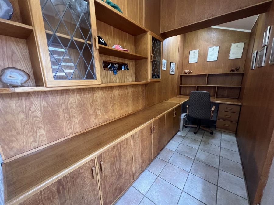 4 Bedroom Property for Sale in Bonnie Doone Eastern Cape
